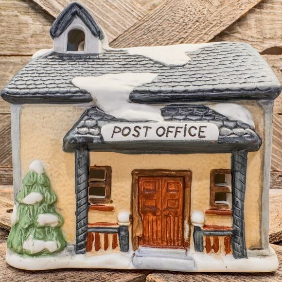 1991 Vintage Americana Porcelain Collectible  Post Office Light Up Building-6"H - Picture 7 of 9